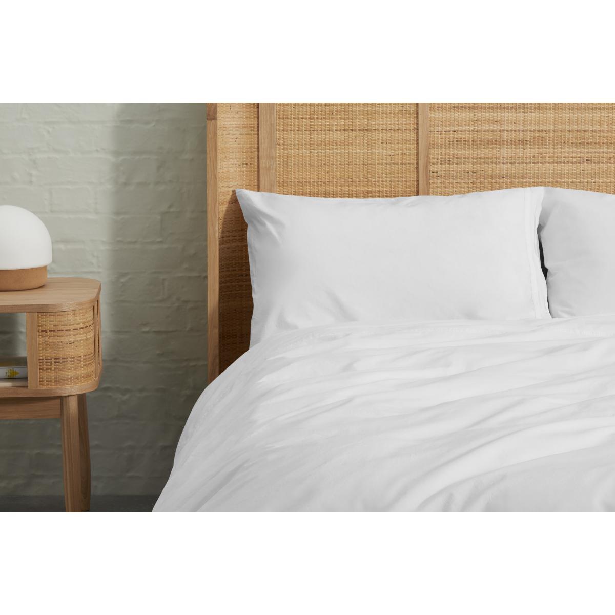 Zana Organic Cotton Stonewashed Duvet Cover + 2 Pillowcases, Super King, White  – image 4