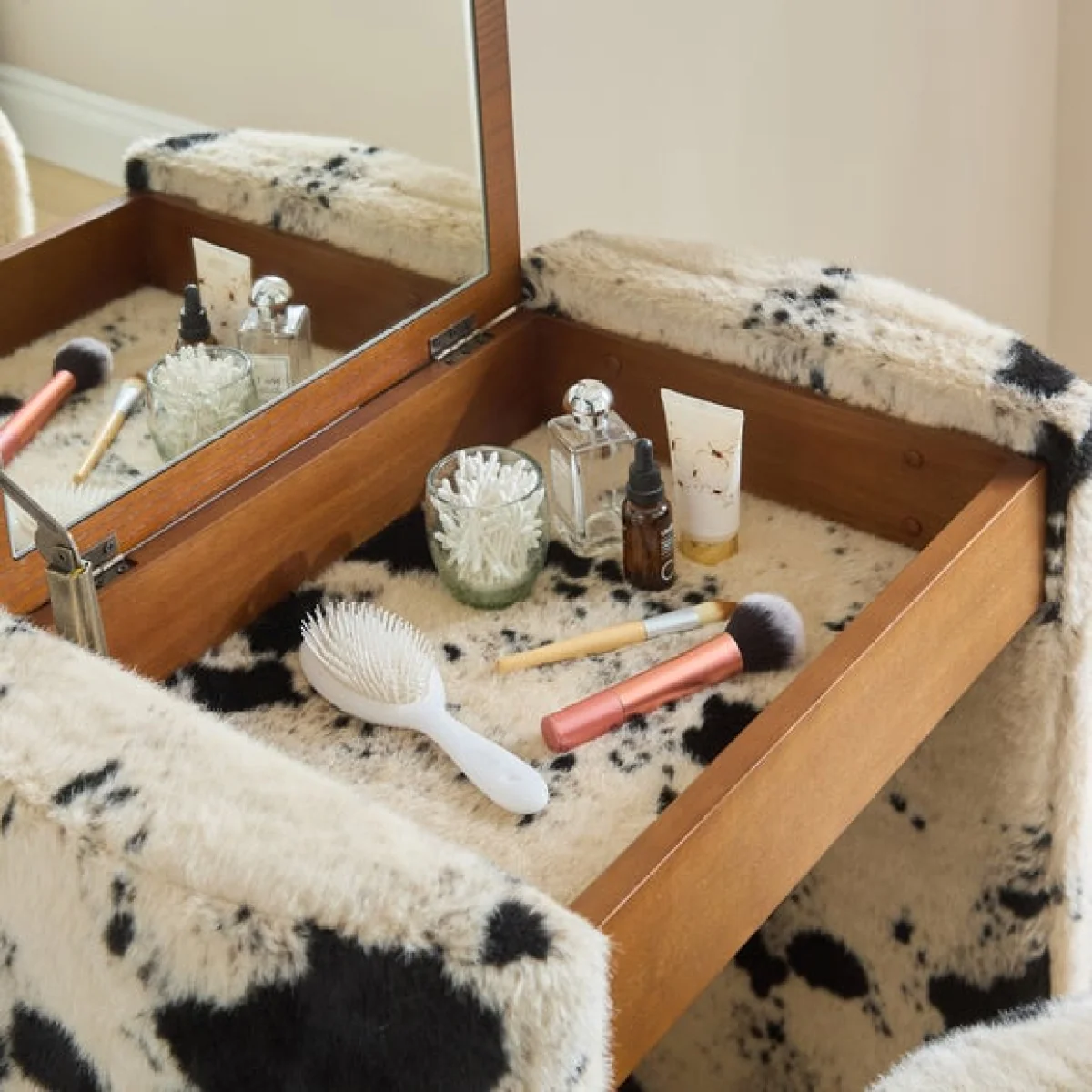 Frankie Cow Print Compact Dressing Table Set with Mirror and Stool – image 3