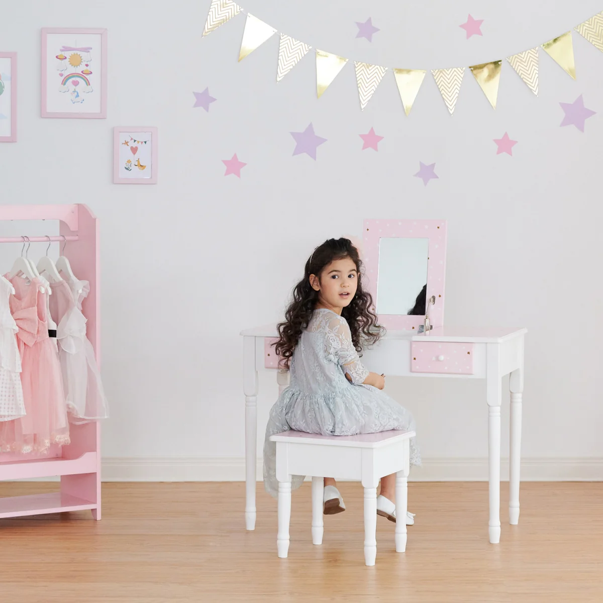 Kids Fashion Twinkle Star Prints Kate Play Vanity with Storage - White – image 6