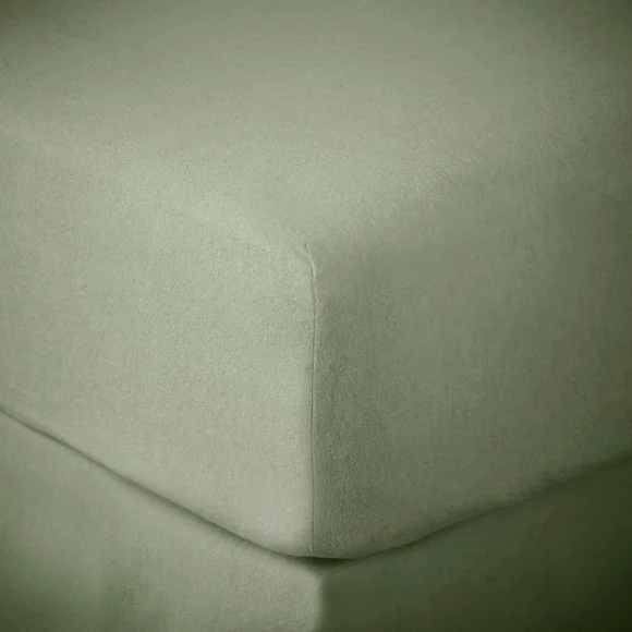 Soft & Cosy 100% Brushed Cotton Fitted Sheet – image 2