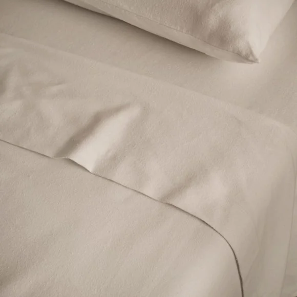 Soft & Cosy Luxury 100% Brushed Cotton Flat Sheet – image 3