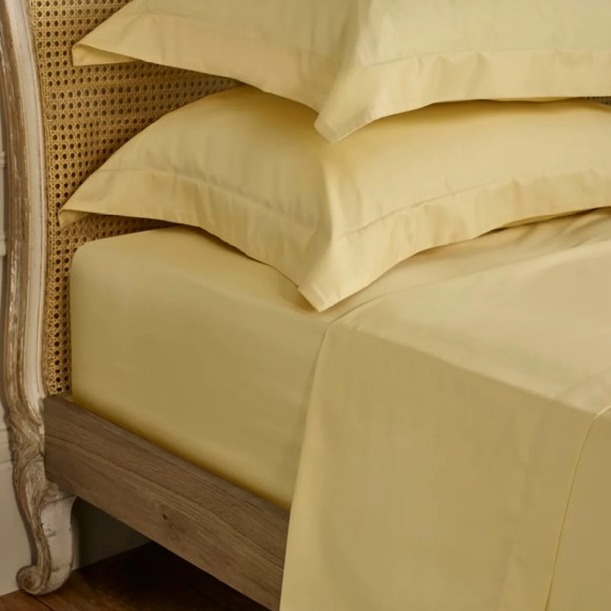 Dorma Luxe Egyptian Cotton Sateen Fitted Sheet – image 2