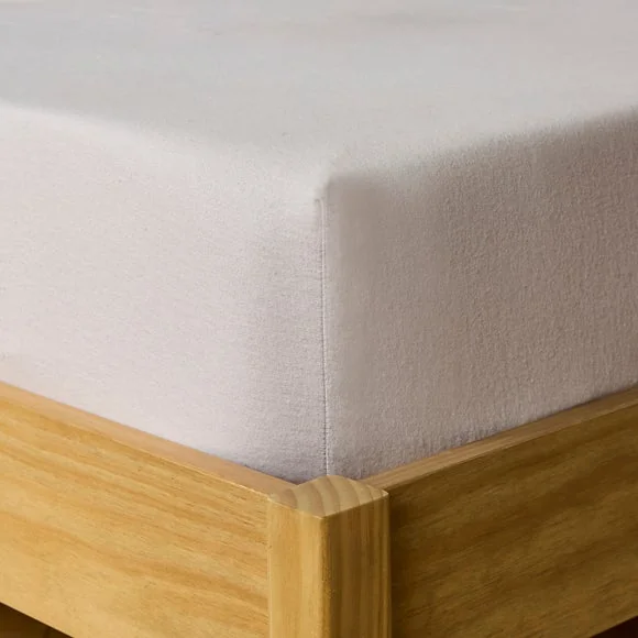 Simply Brushed Cotton 28cm Fitted Sheet – image 2