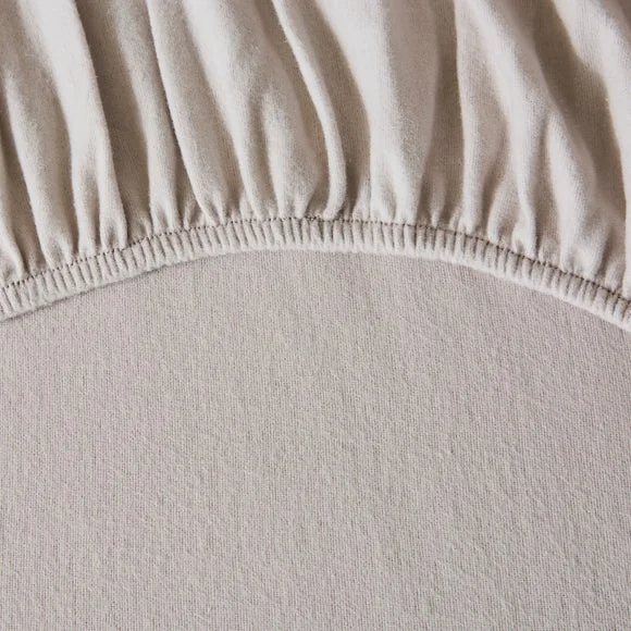 Simply Brushed Cotton 28cm Fitted Sheet – image 3