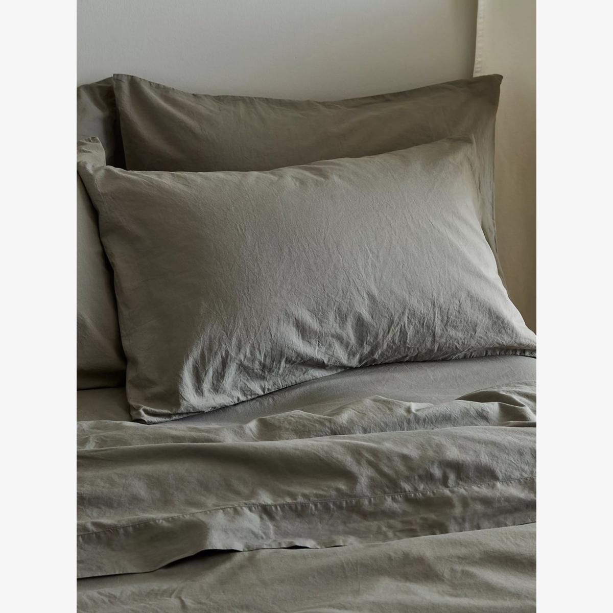 Bedfolk Relaxed Cotton Flat Sheets – image 1