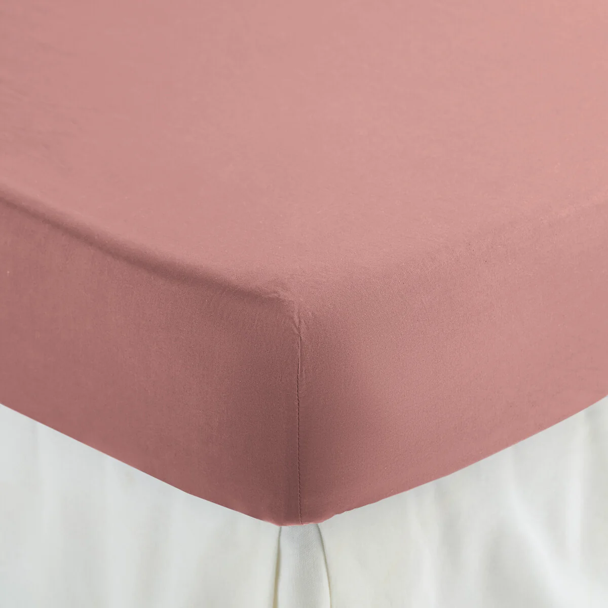 Scenario Cotton Percale 200 Thread Count Fitted Sheet, 35cm Flap – image 3