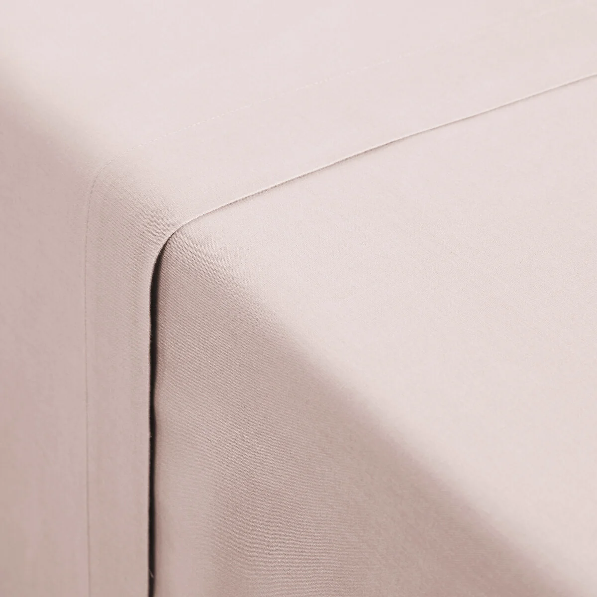 Scenario Plain Washed Cotton Flat Sheet – image 2