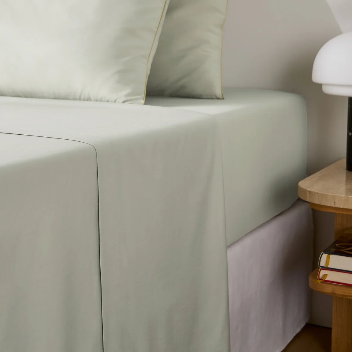Lona Lycoell/Cotton Percale Flat Sheet – image 1