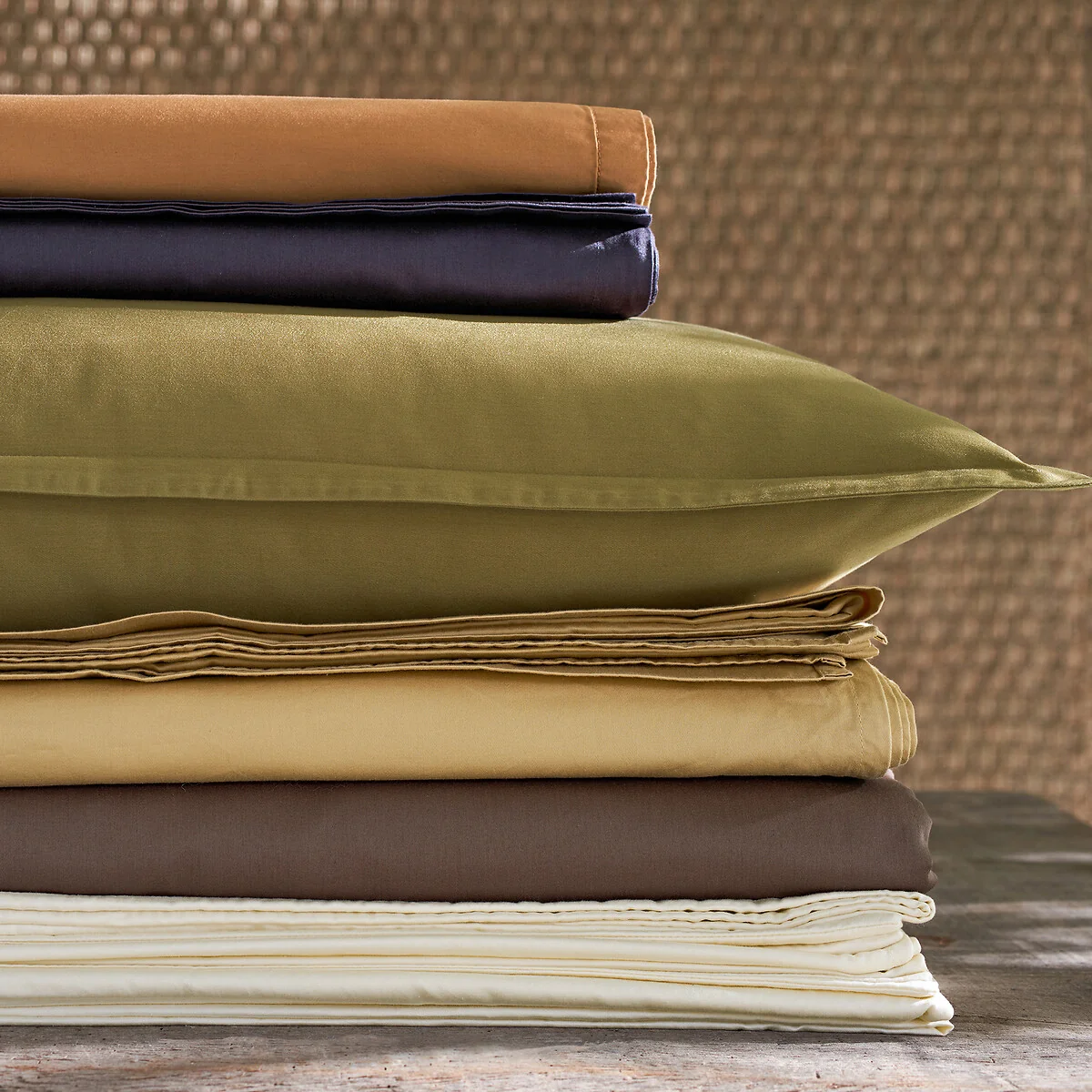 Saria Washed Cotton Sateen Flat Sheet – image 4