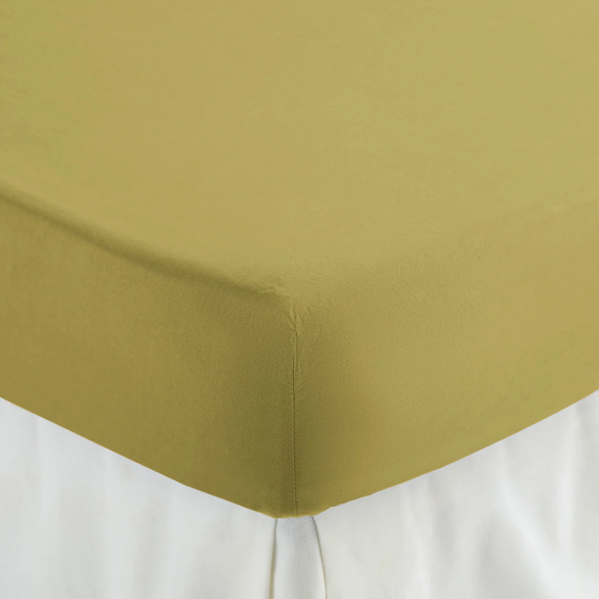 Scenario Cotton Percale 200 Thread Count Fitted Sheet, 35cm Flap – image 3