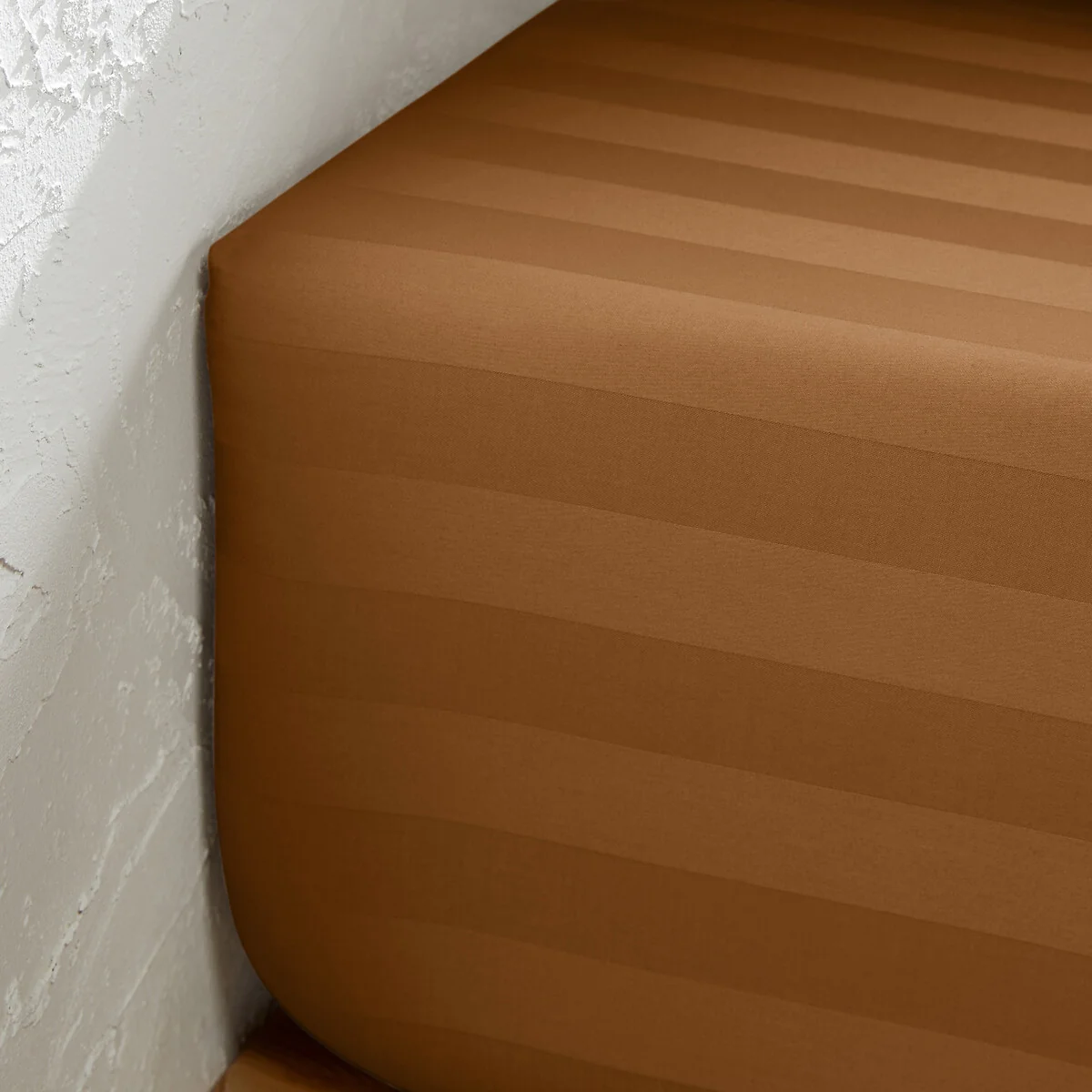 Victor Striped Washed Cotton Satin 300 Thread Count Fitted Sheet – image 2