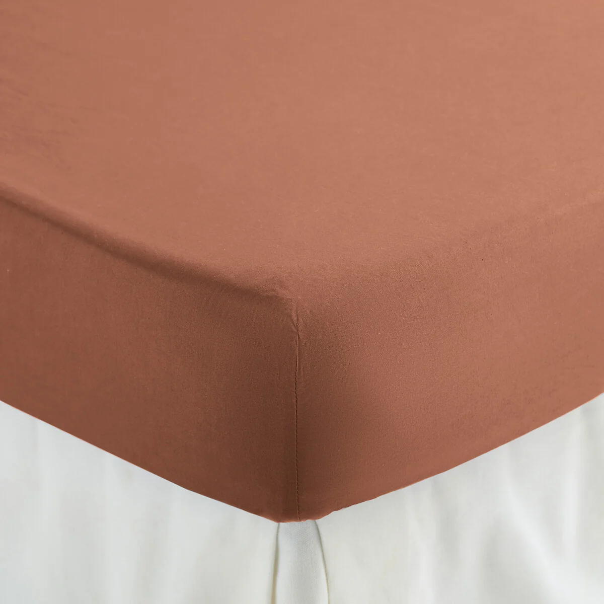 Scenario Cotton Percale 200 Thread Count Fitted Sheet, 35cm Flap – image 5