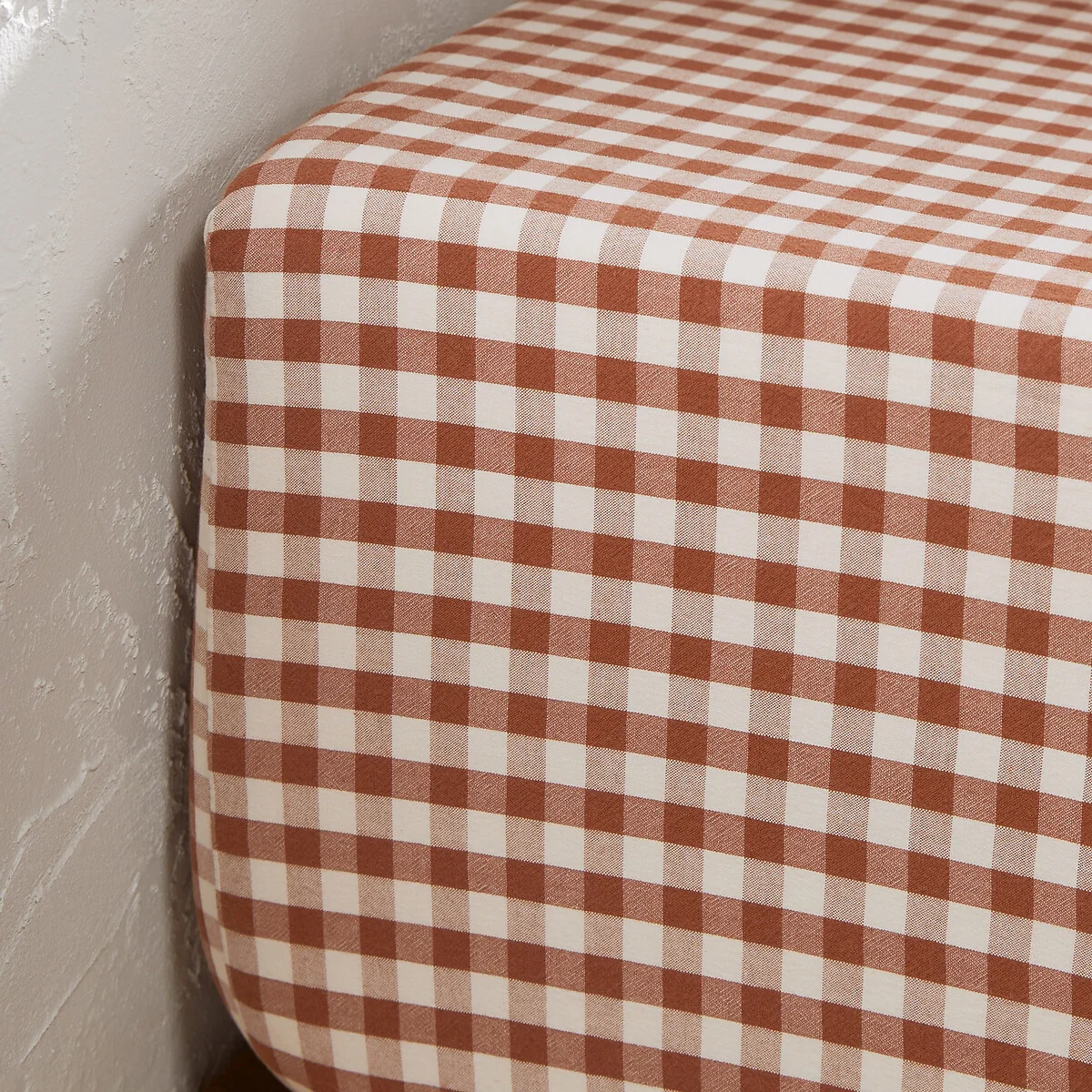 Cottage Caramel Seersucker Cotton 30cm Fitted Sheet – image 2
