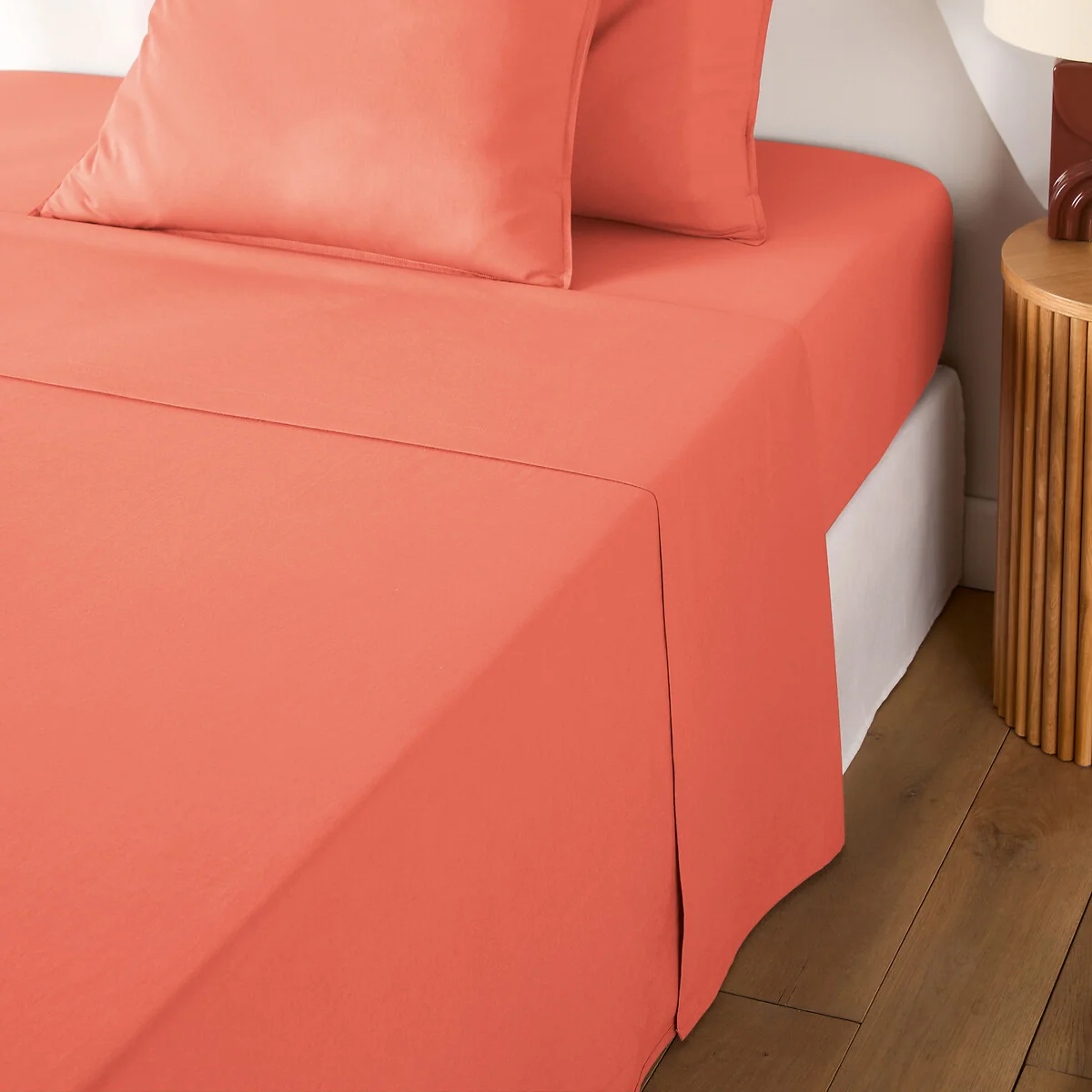 Scenario Plain Washed Cotton Flat Sheet – image 3