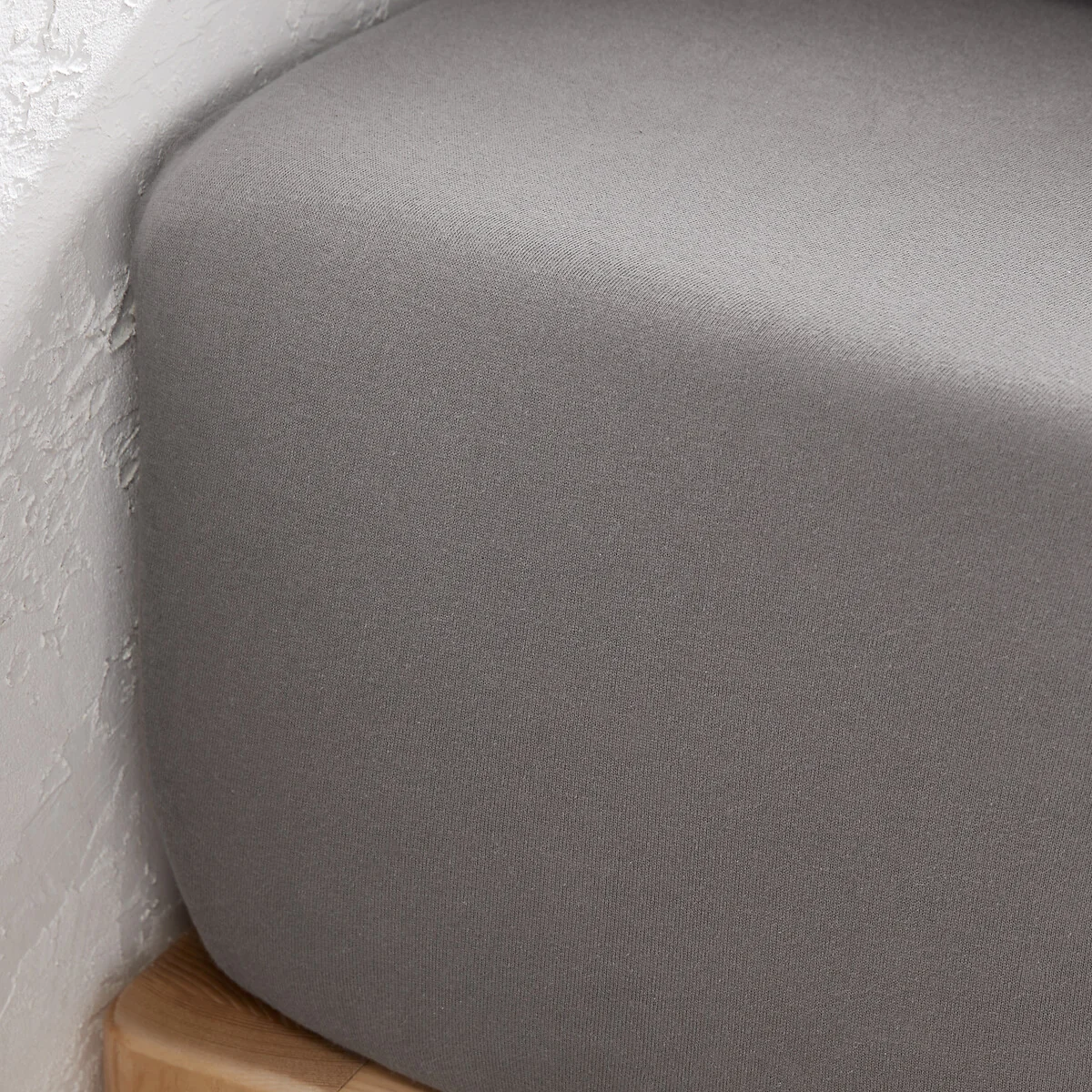 Scenario 30cm Cotton Jersey Fitted Sheet – image 2