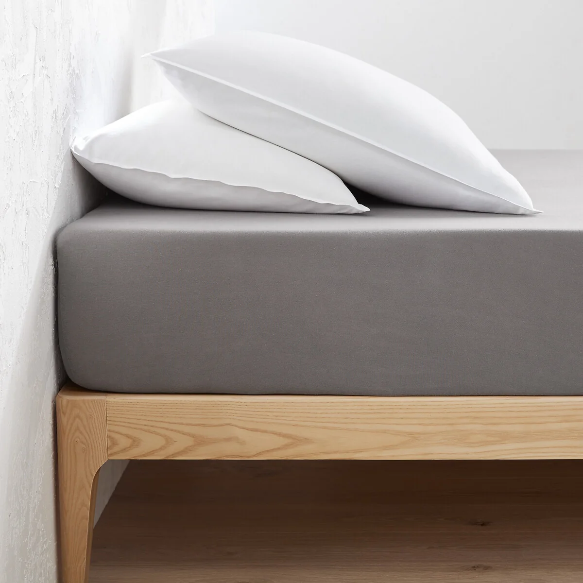 Scenario 30cm Cotton Jersey Fitted Sheet – image 1