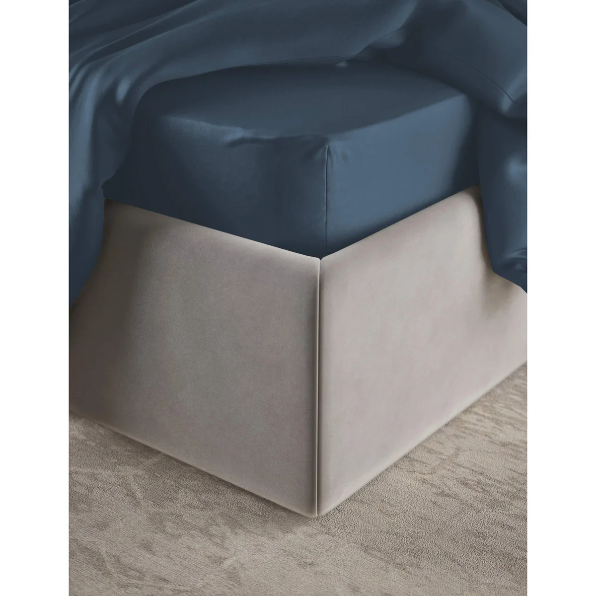 M&S Egyptian Cotton Sateen 400 Thread Count Deep Fitted Sheet Navy – image 3