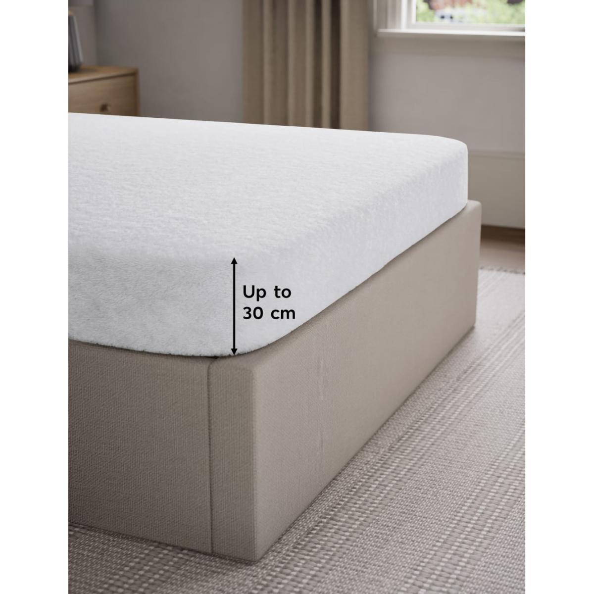 M&S Collection Teddy Fleece Fitted Sheet - 5FT - Dark Almond, Camel,Cream,Blush,Neutral,Dark Almond,Grey,White,Blue,Charcoal – image 5