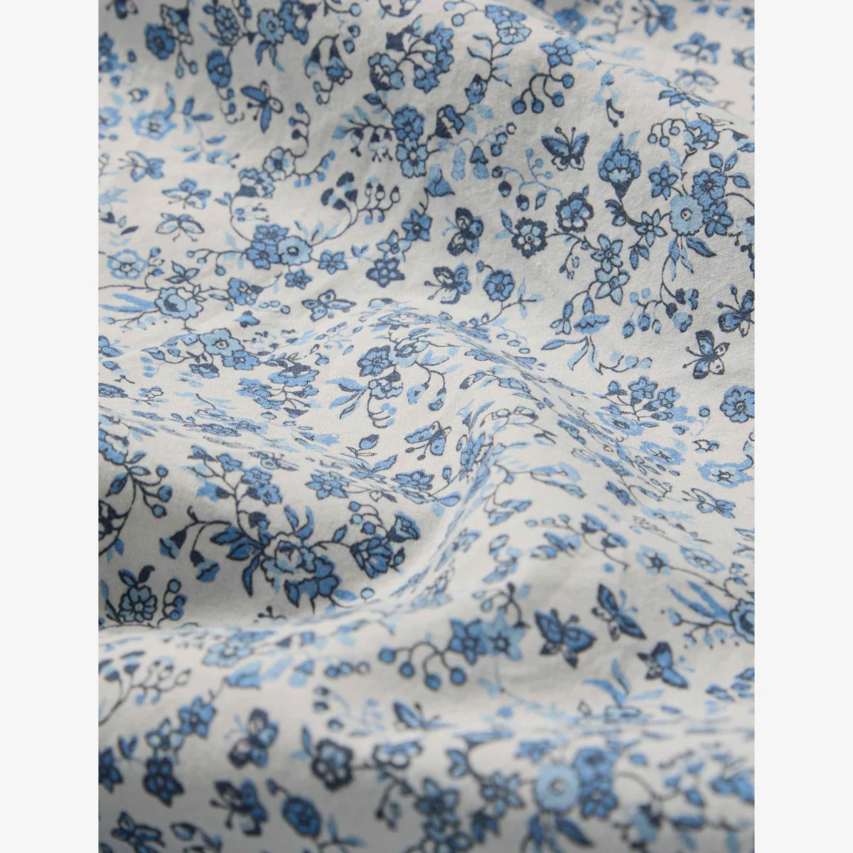Piglet In Bed Washed Cotton Mini Meadow Fitted Sheet Blue Mix – image 1