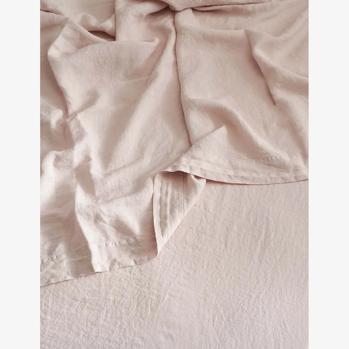 Bedfolk Pure Linen Washed Flat Sheet Soft Pink – image 1