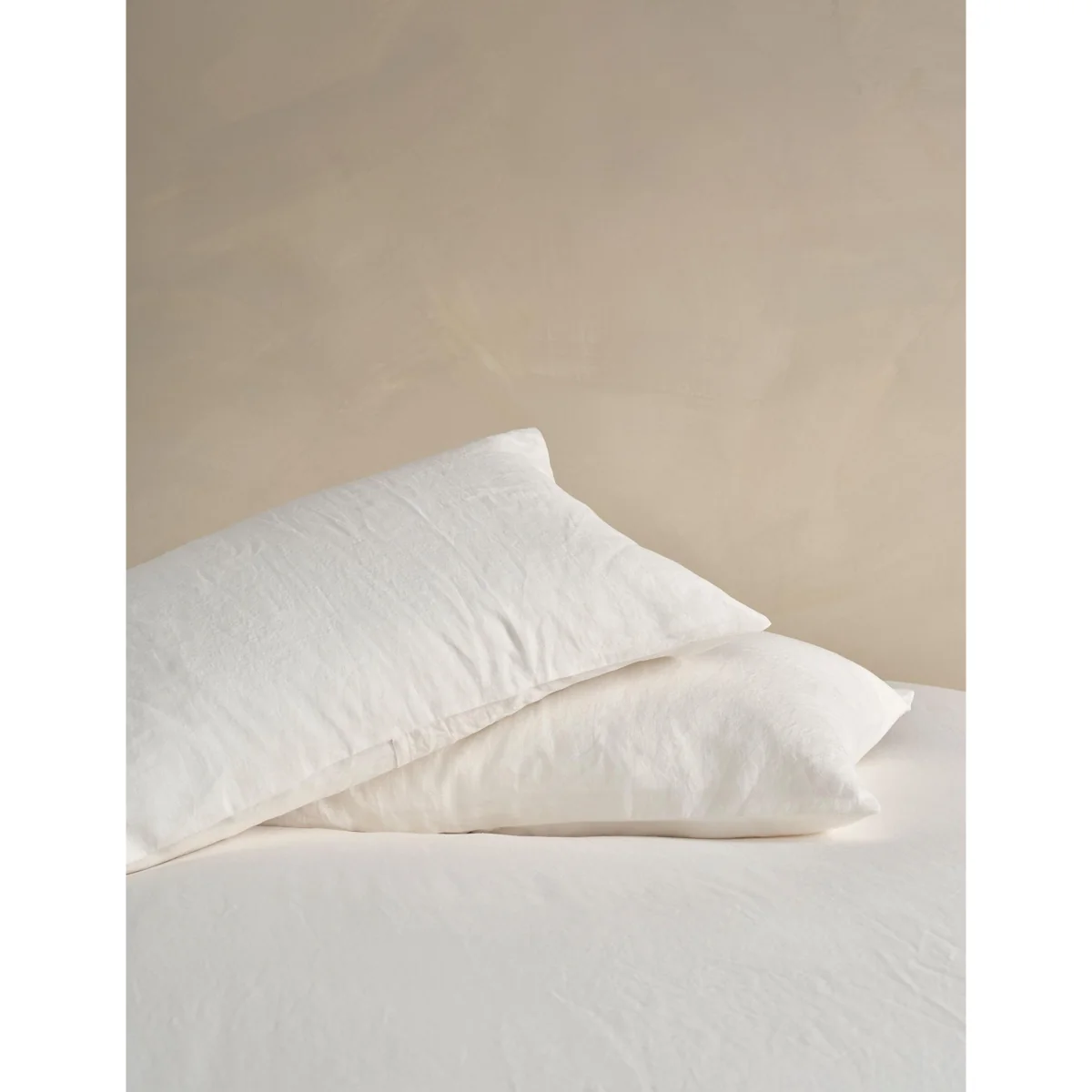 Bedfolk Pure Linen Washed Deep Fitted Sheet Medium Red – image 3