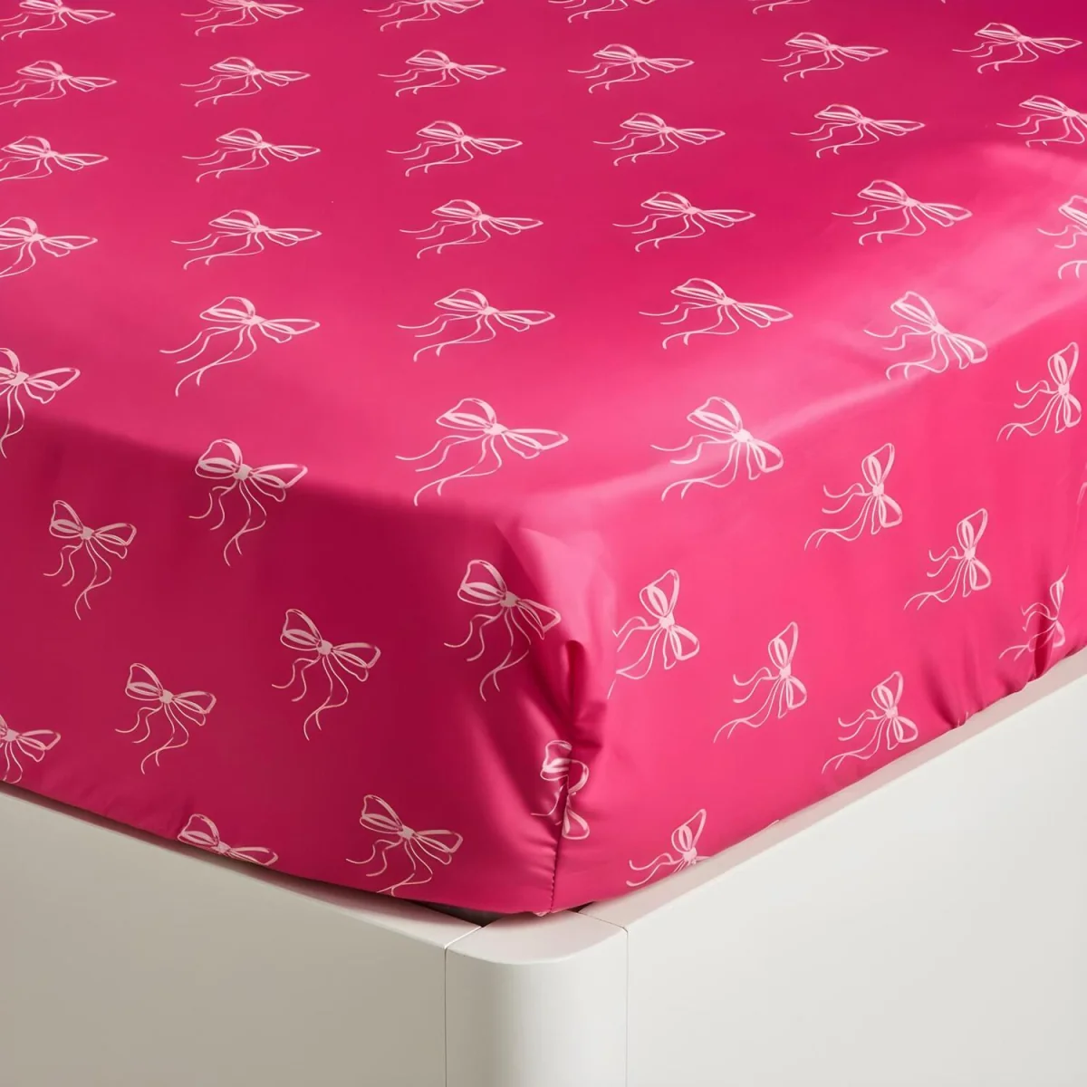 OHS Bow Print Fitted Sheet - Hot Pink / King – image 2