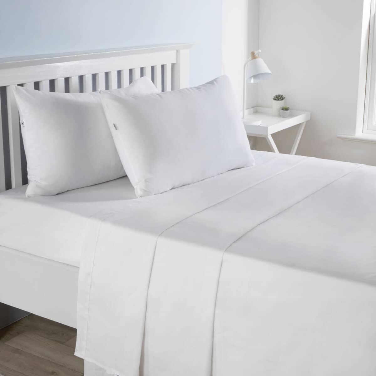 Plain Dyed Polycotton Flat Sheet - White / Single