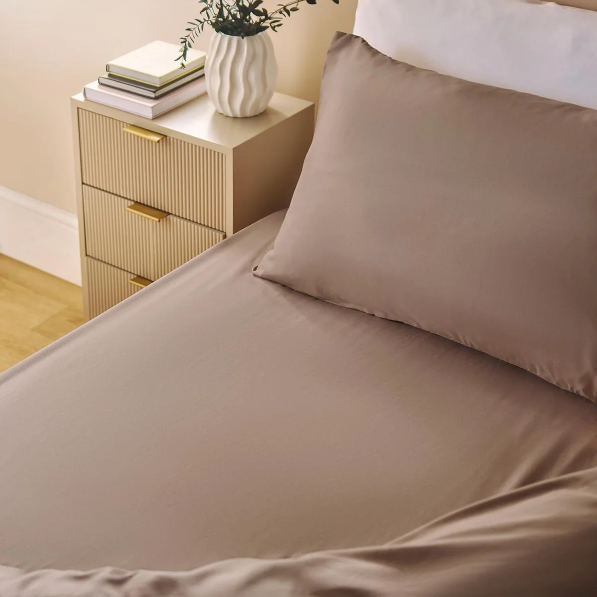 OHS Plain Dyed Deep Fitted Sheet - Natural / Single – image 2