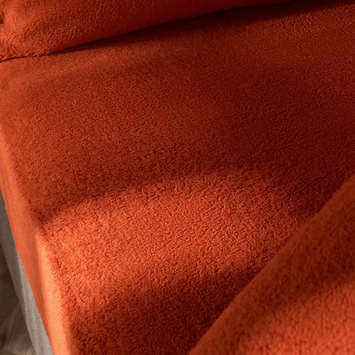 OHS Teddy Fleece Fitted Sheet - Rust / Single – image 2