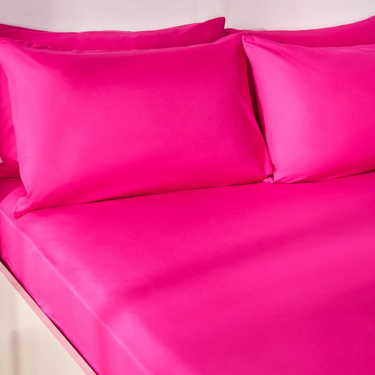OHS Plain Dyed Deep Fitted Sheet - Hot Pink / Single – image 1