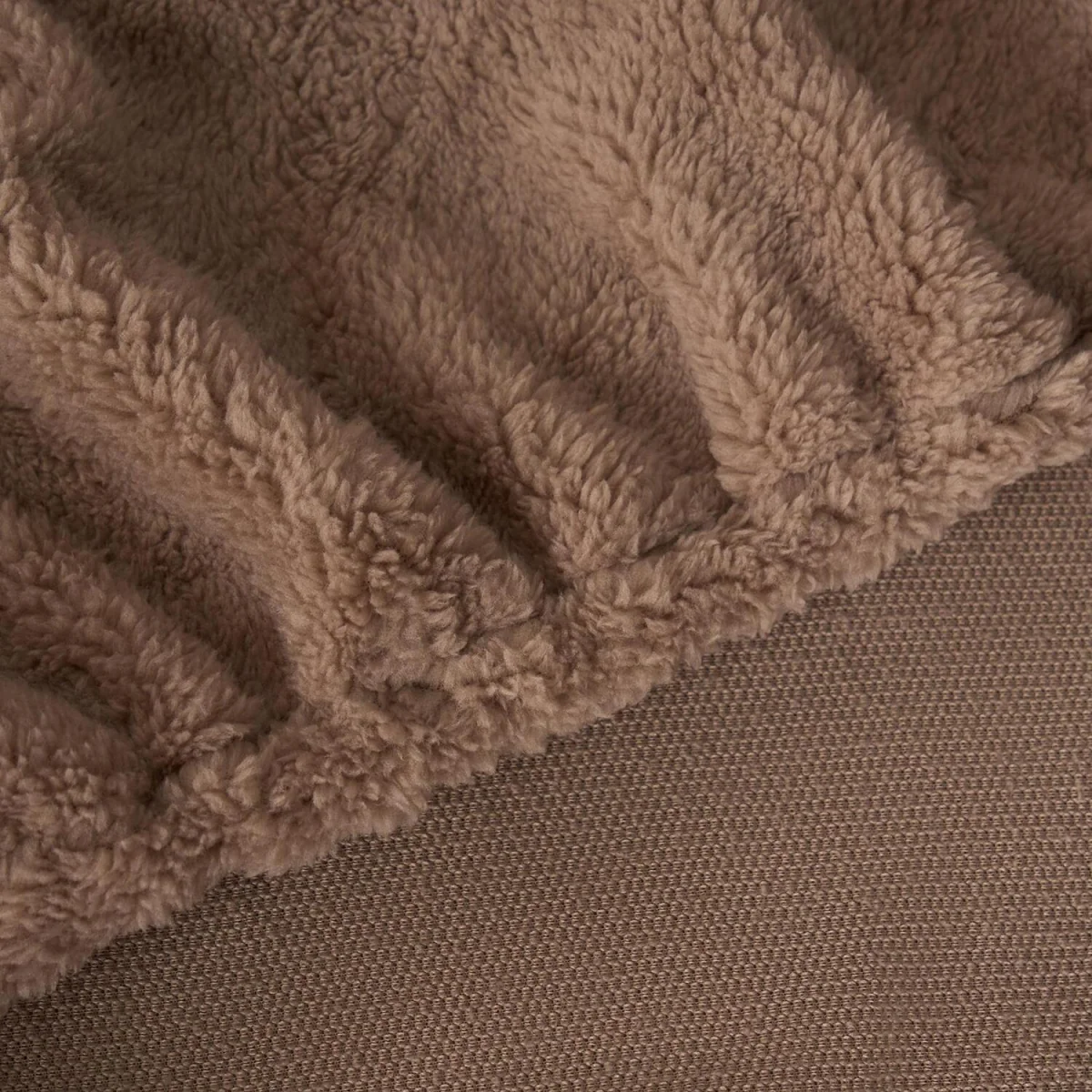 OHS Teddy Fleece Fitted Sheet - Natural / Single – image 3