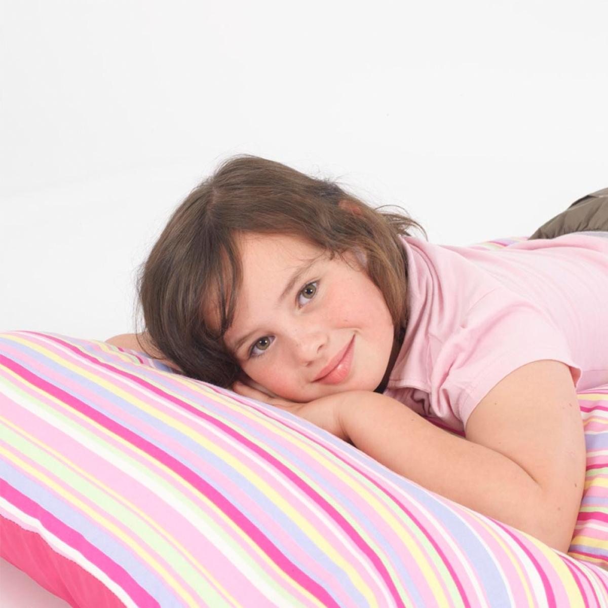 Kids Bed in a Bag in a Choice of 6 Designs – image 4
