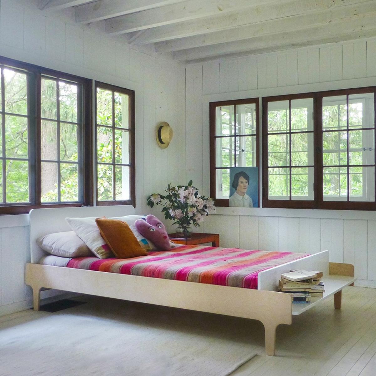 Oeuf River Small Double Bed in White & Birch – image 2