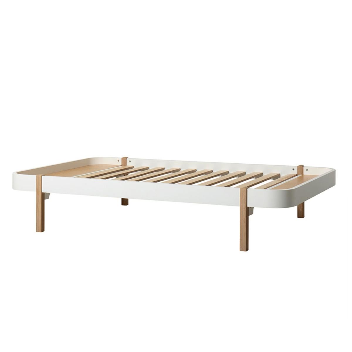 Oliver Furniture Wood Small Double Lounger Bed - White & Oak – image 6
