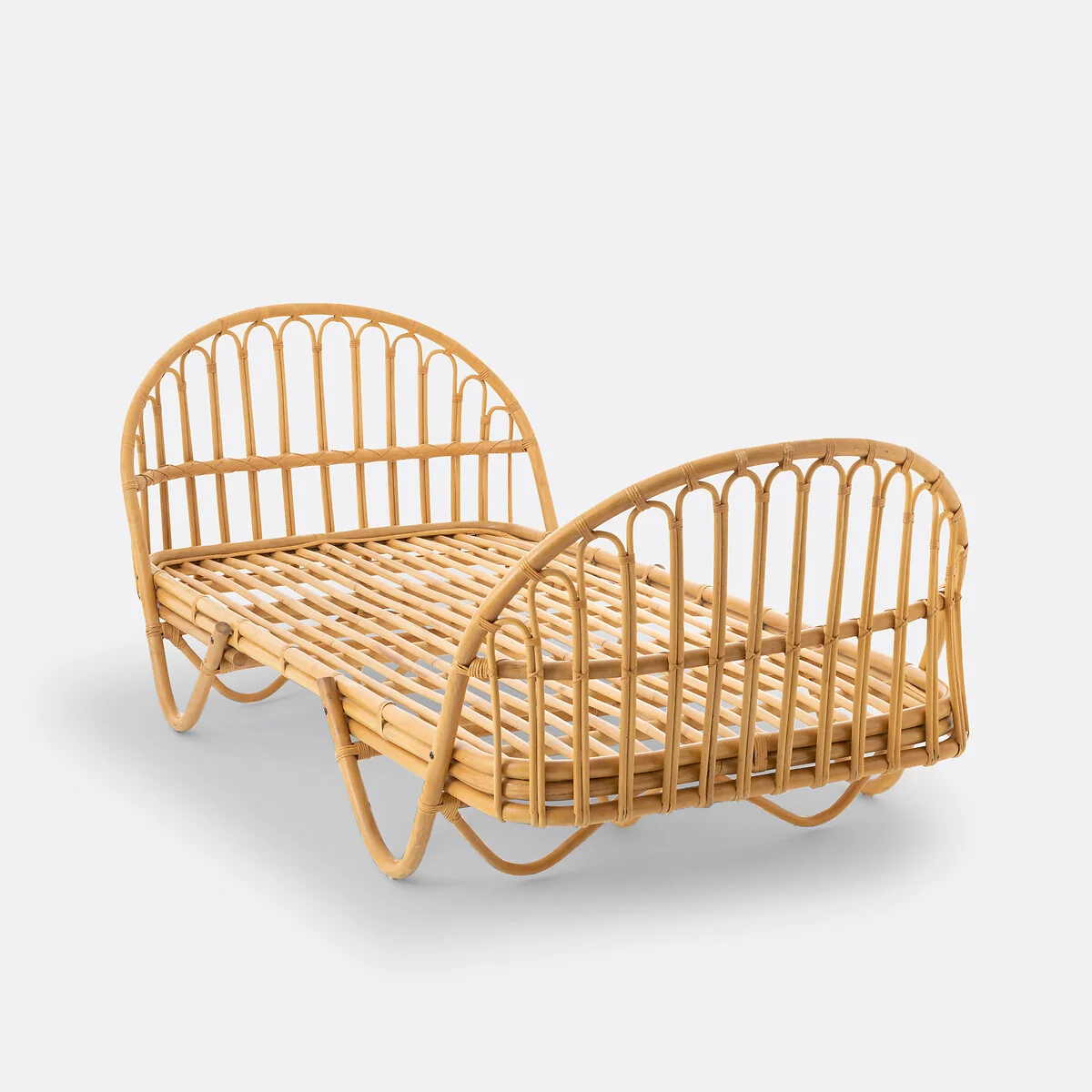Malu Vintage Rattan Child Bed – image 5