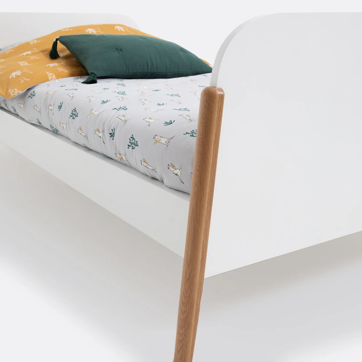 Nadil Child's Bed – image 5