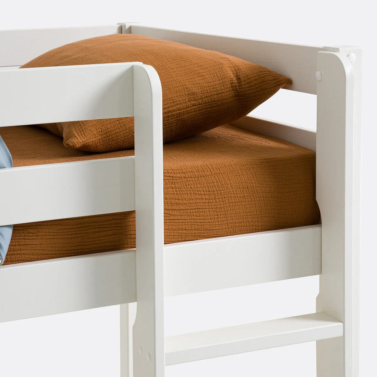 Mirka Mid-Height Bed – image 5