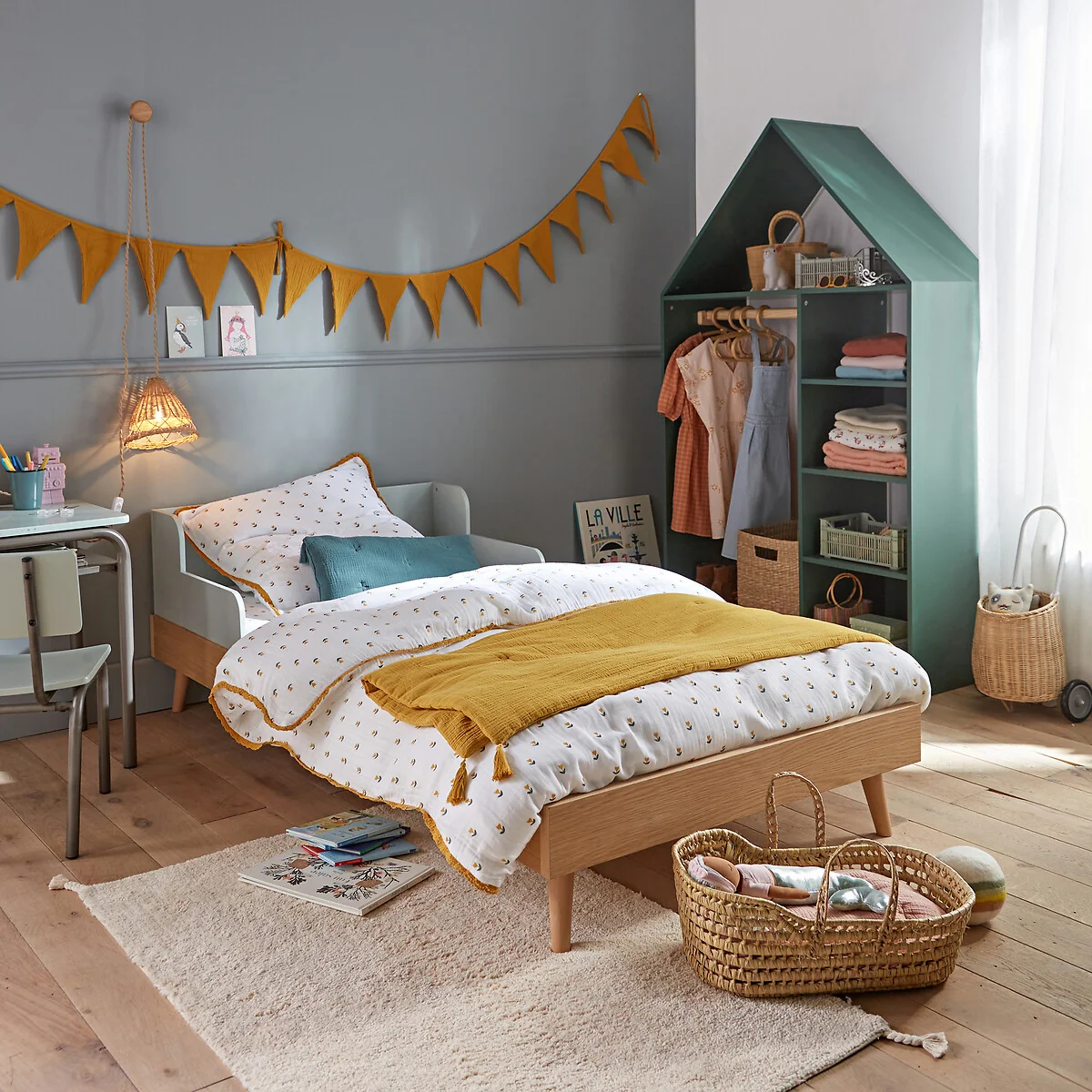 Augusto Oak Veneer Child's Bed – image 2