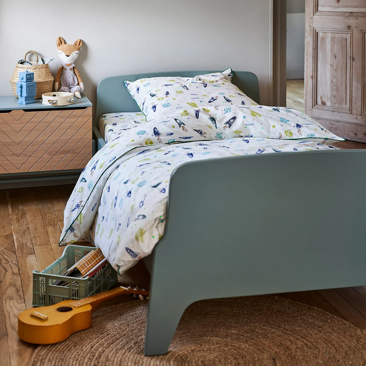 Adil Vintage Retro Style Single Bed with Bed Base – image 2