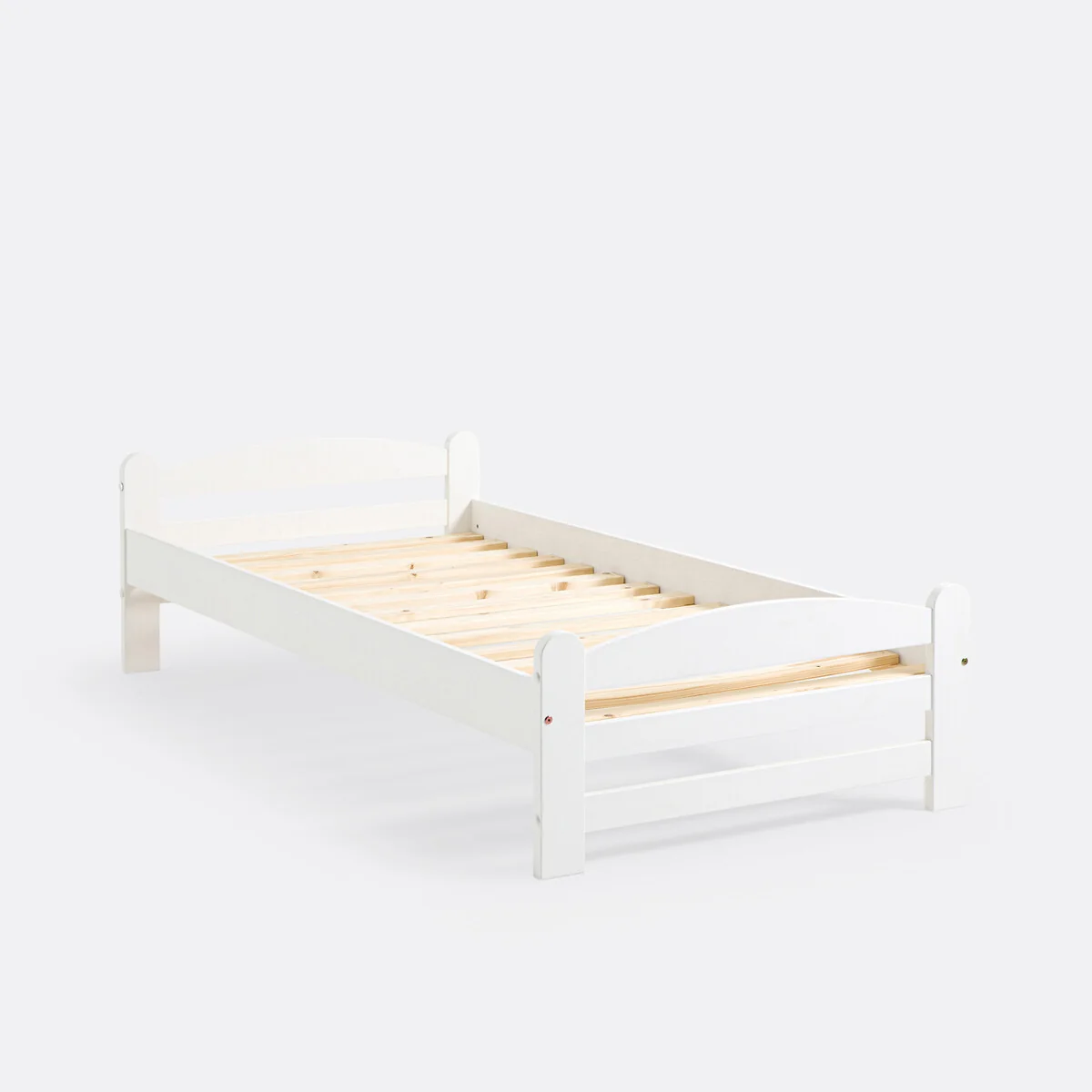 Loan Solid Pine Bed with Bed Base – image 3