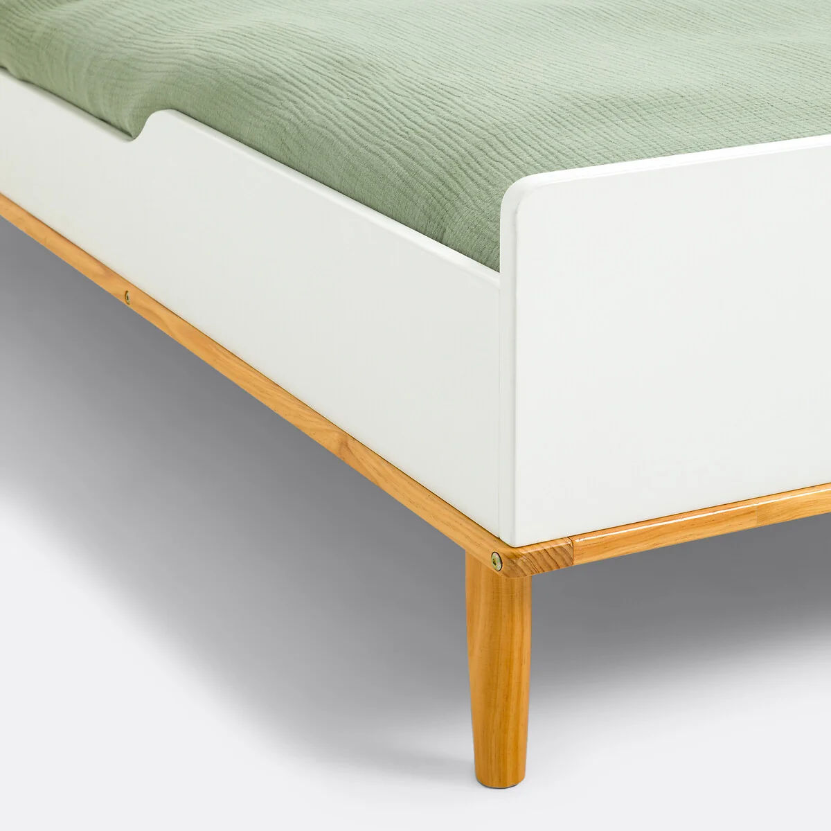 Jimi Child's Bed – image 7