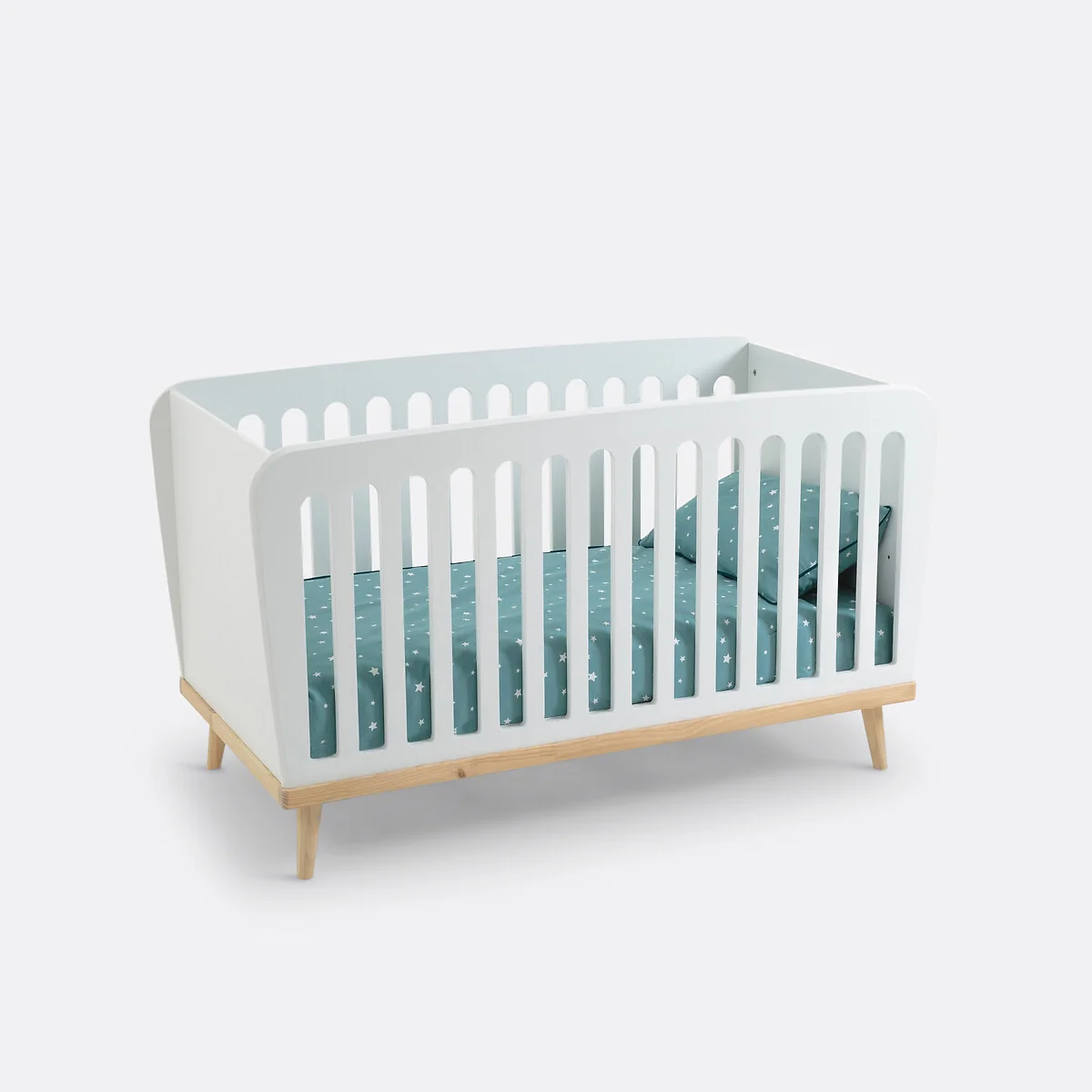 Jimi 3 in 1 Convertible Baby Bed – image 4