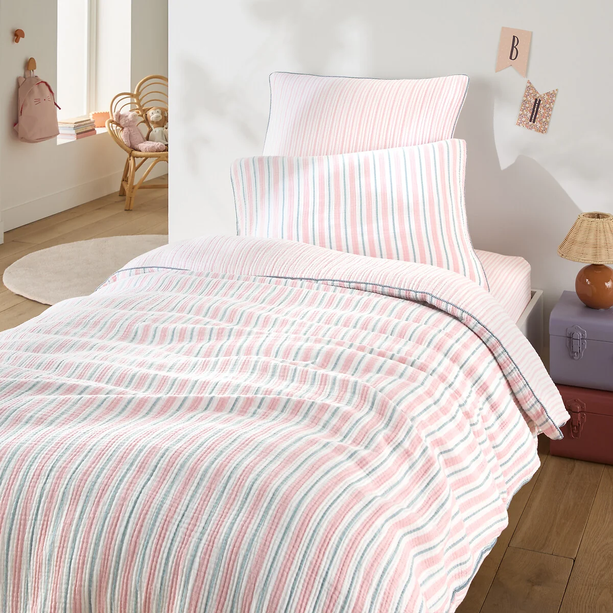 Adèle Striped Cotton Muslin Child's Pillowcase – image 3