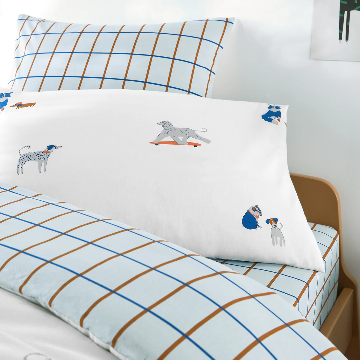 Team Chiens Dog Print Washed Cotton Child's Pillowcase – image 4
