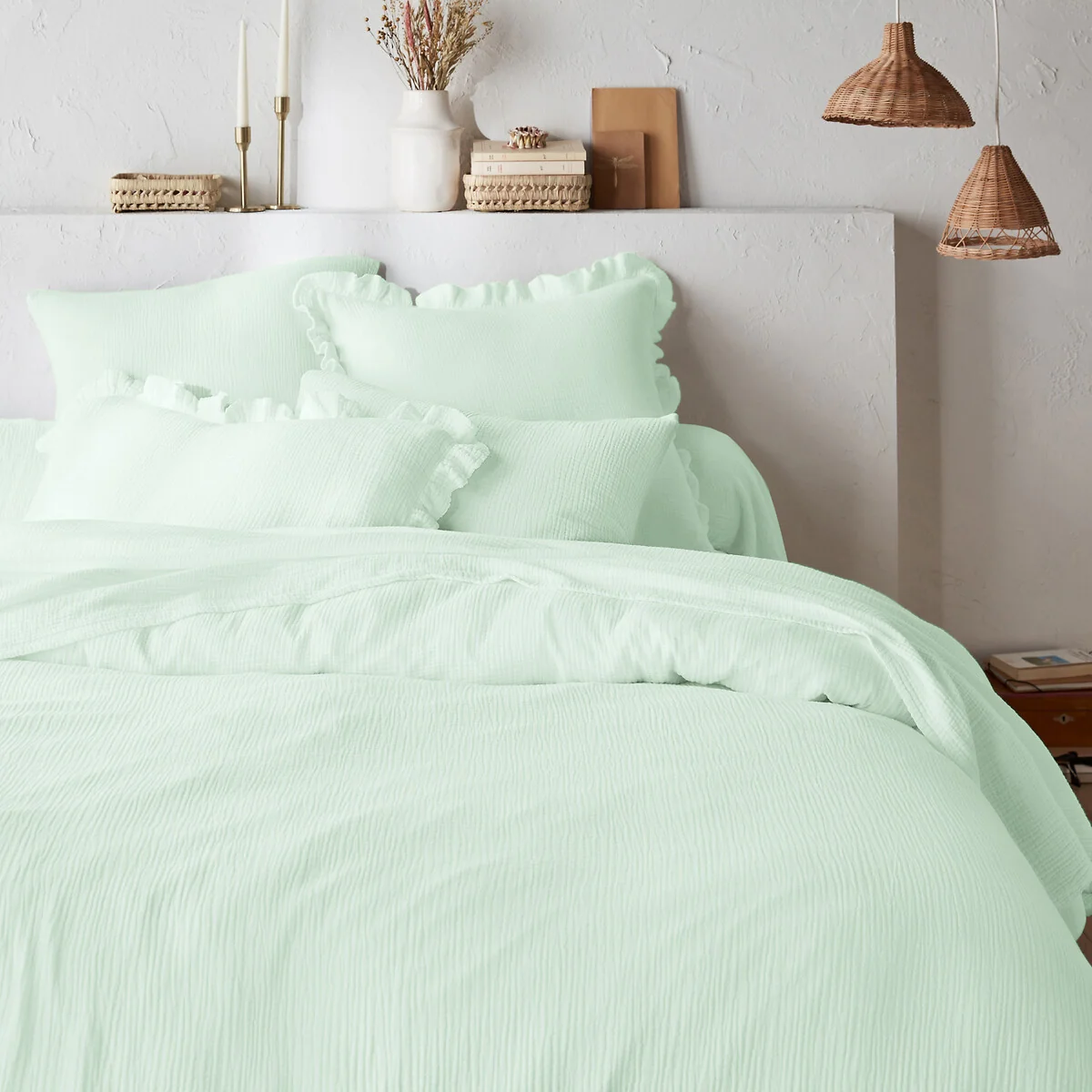 Kumla Plain Cotton Muslin Ruffled Pillowcase – image 2
