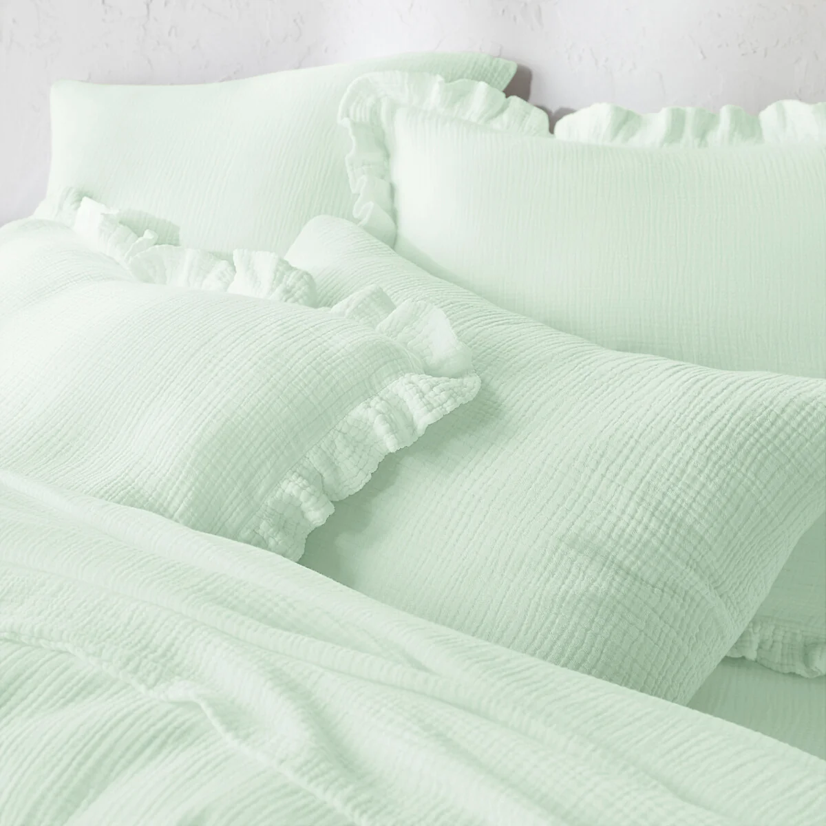 Kumla Plain Cotton Muslin Ruffled Pillowcase – image 3