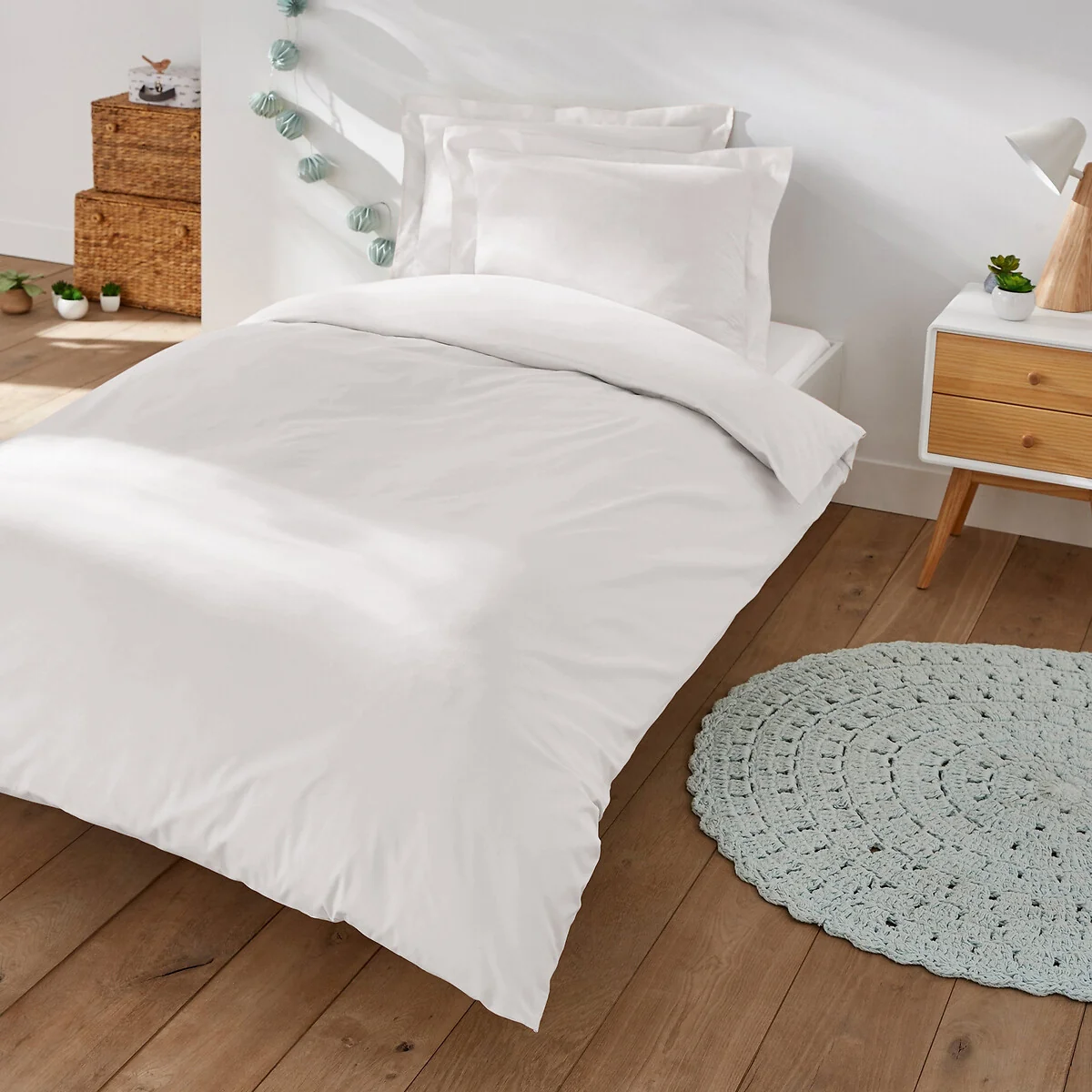 Scenario Plain 100% Organic Cotton Child's Pillowcase – image 2