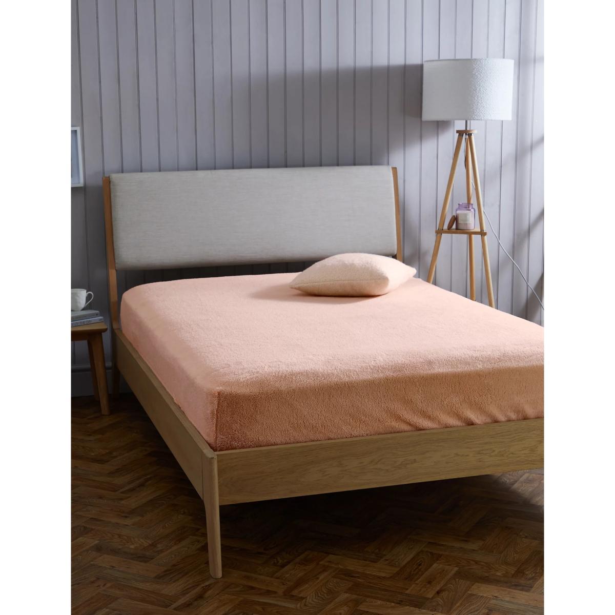 M&S Teddy Fleece Deep Fitted Sheet - SGL - Neutral, Neutral,Blush,Cream,Grey,Charcoal – image 4