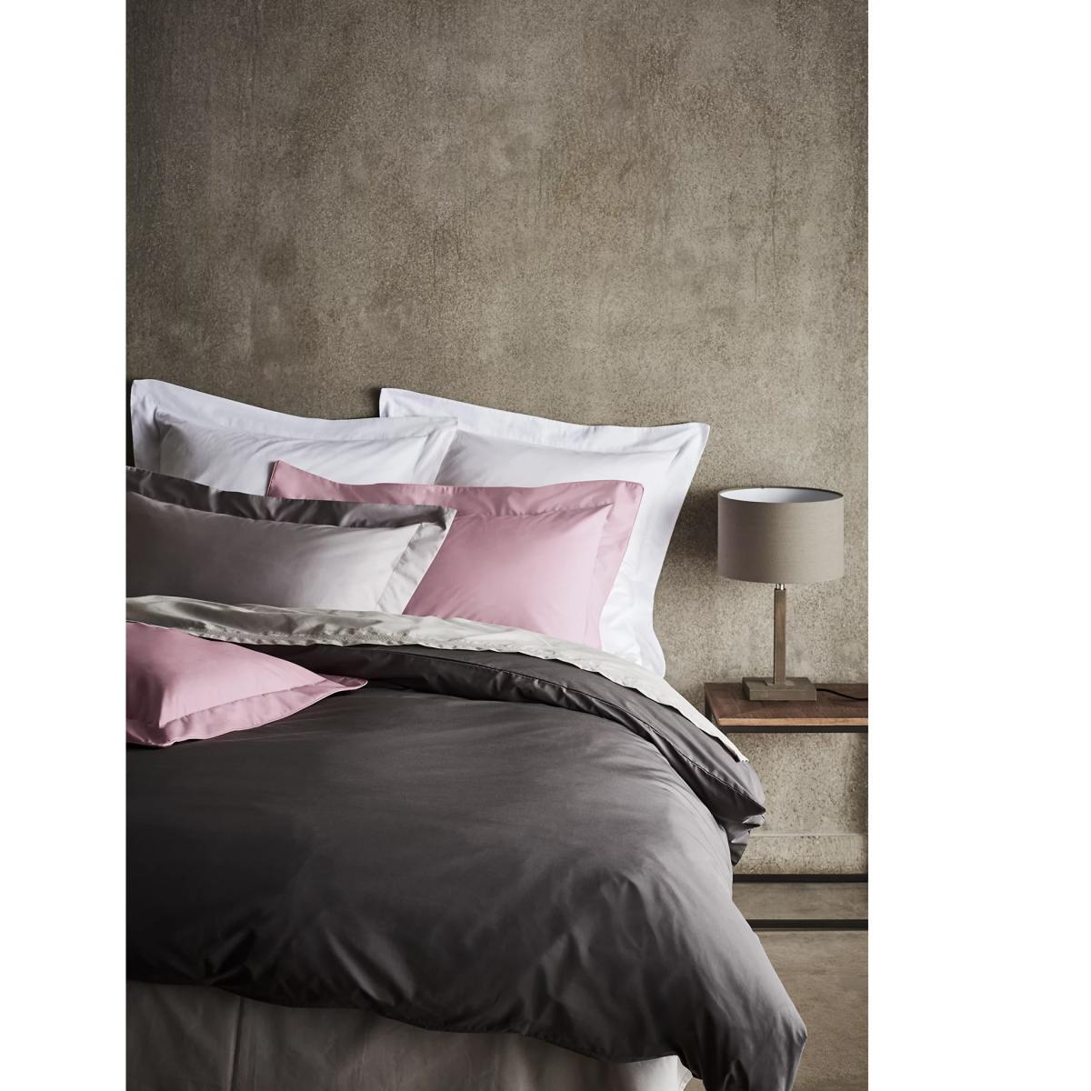 M&S Egyptian Cotton 230 Thread Count Deep Fitted Sheet - SGL - White, White,Cream,Black – image 4
