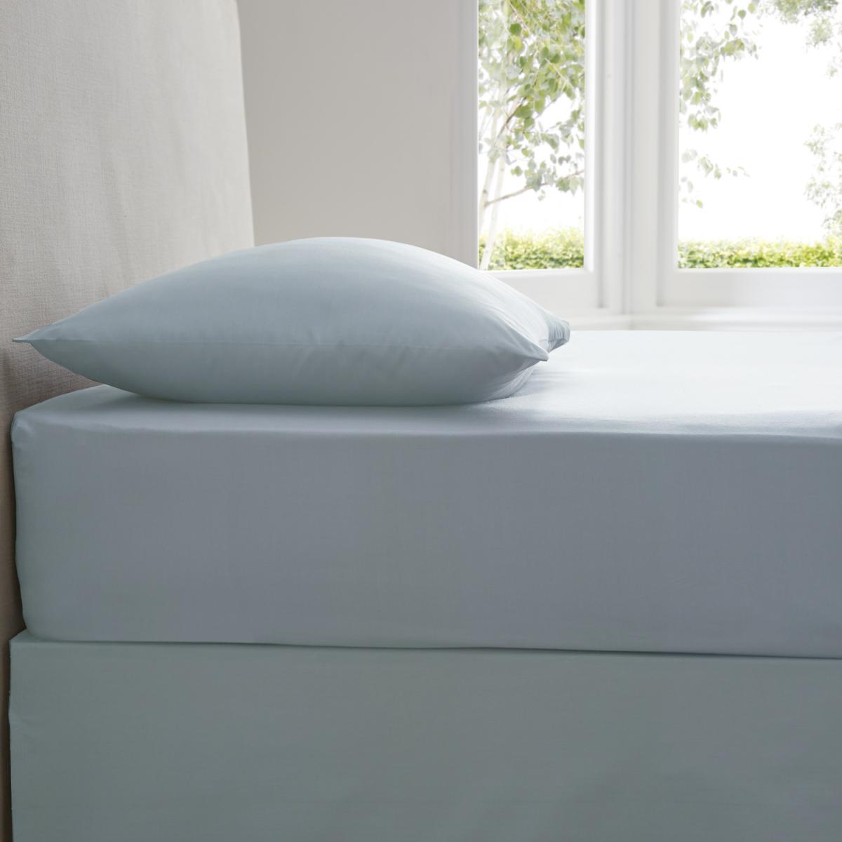 Plain Dyed Deep Fitted Sheet - White / Single – image 8